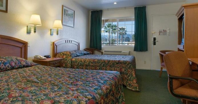 Orange Show Inn San Bernardino Room photo